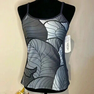 SUGOI Women's Gray and Black Leaf Print Tank Top